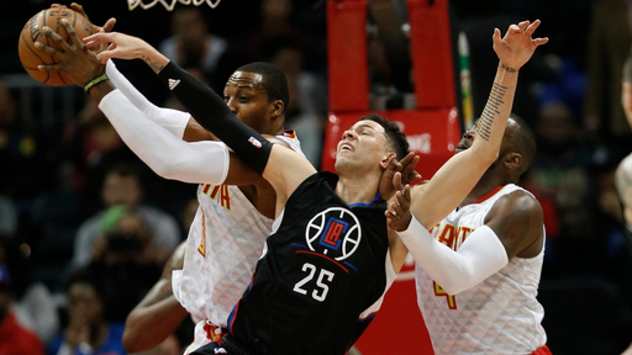 Rivers, Crawford lead Clippers past Hawks, 115-105 (Jan 23, 2017)